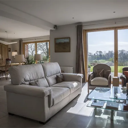 Manoir Du Pre Joly Bed & Breakfast *